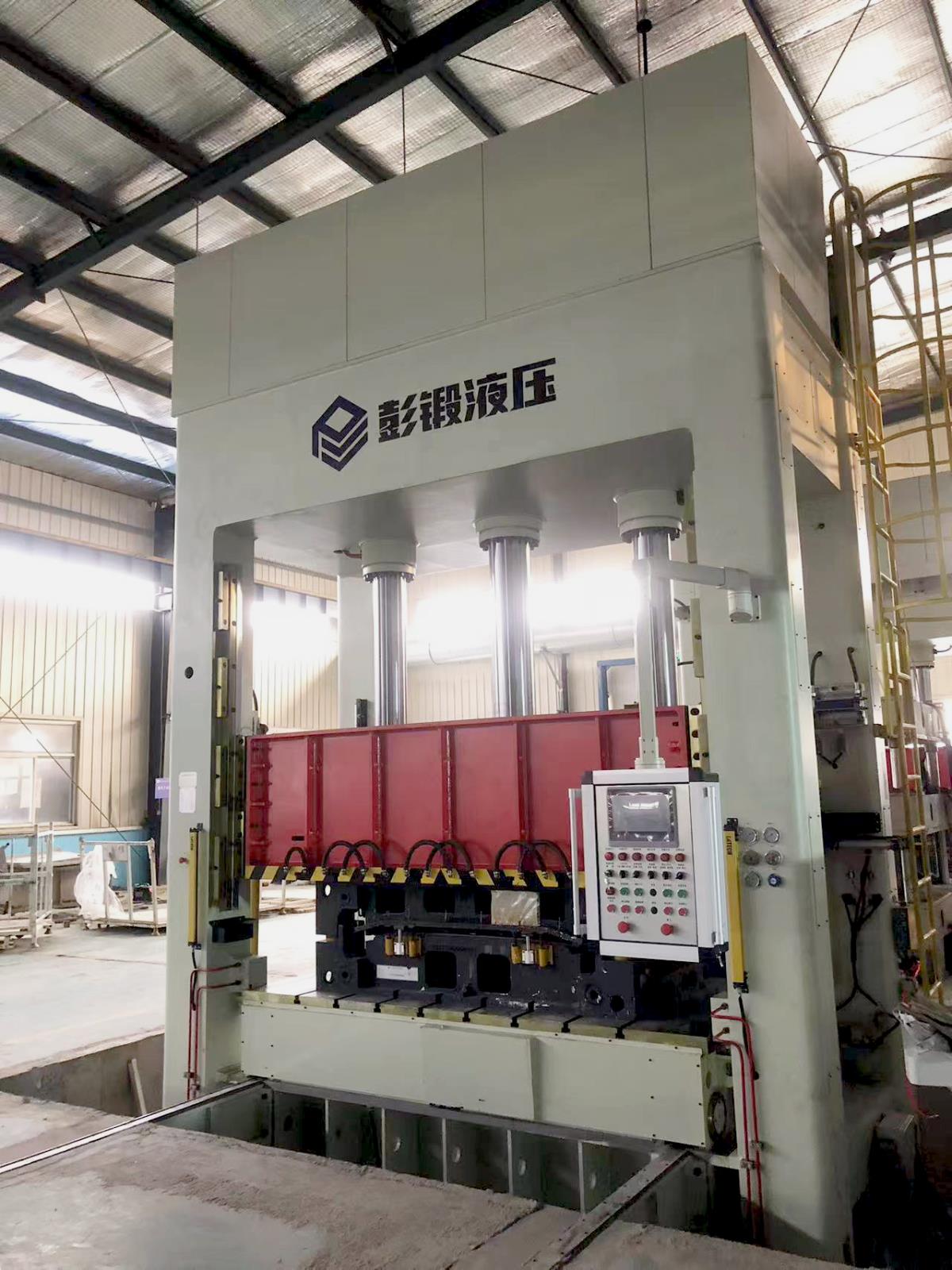 邢台400噸液壓機(jī)1.jpg 邢台400噸(dūn)液壓機1.jpg